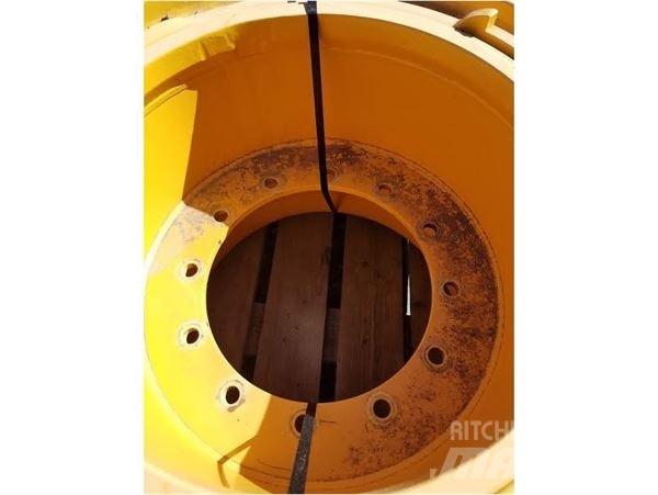 Volvo A25F Tires, wheels and rims
