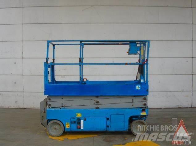 Genie GS-2032 Articulated boom lifts