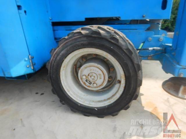 Genie GS-2669RT Articulated boom lifts