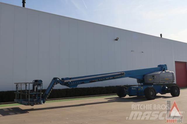 Genie S-105 Articulated boom lifts