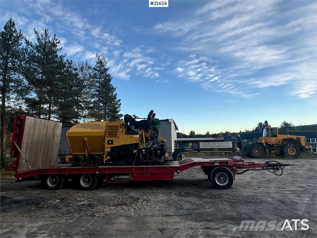 CAT AP 300 Asphalt pavers