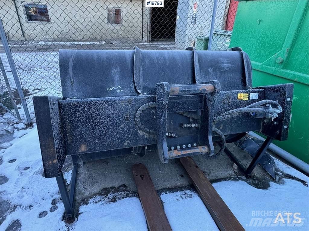 Engcon SR1600C broom Other