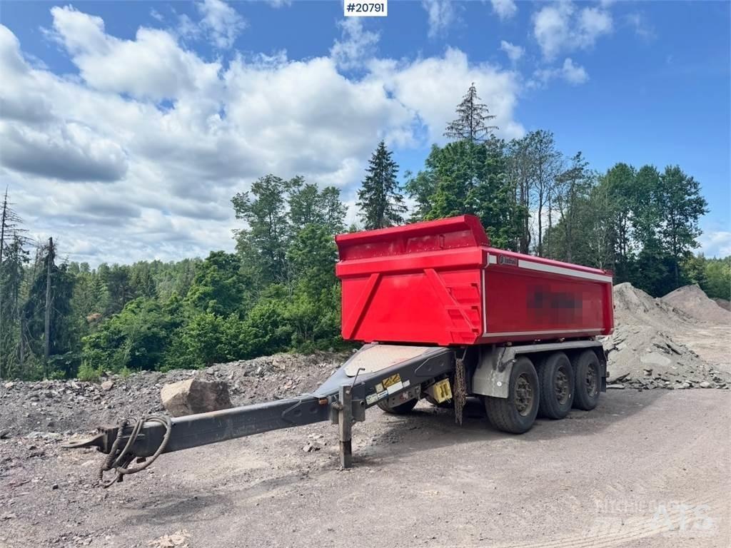 Istrail Trailer. Dump Trailers