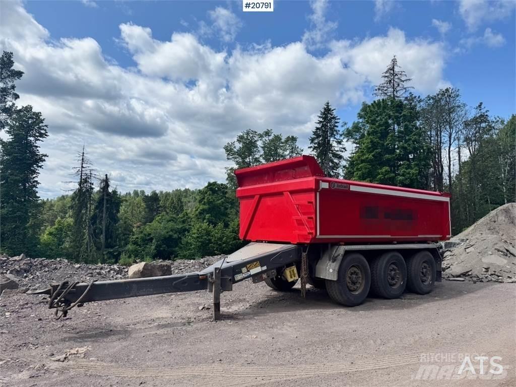 Istrail Trailer. Dump Trailers