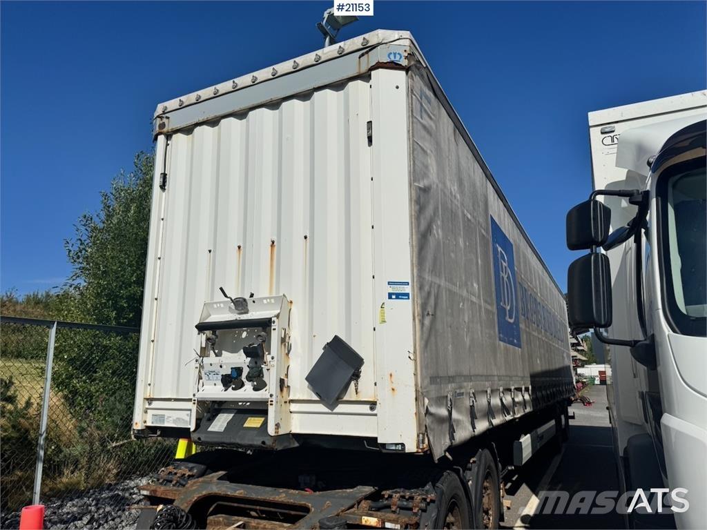 Krone Citysemi. Box body semi-trailers
