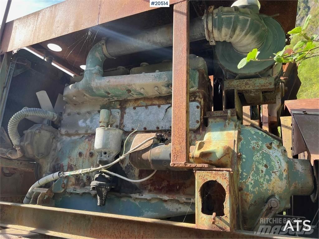 Kue-Ken Annet Pulveriser  (Demolition Crusher ) 