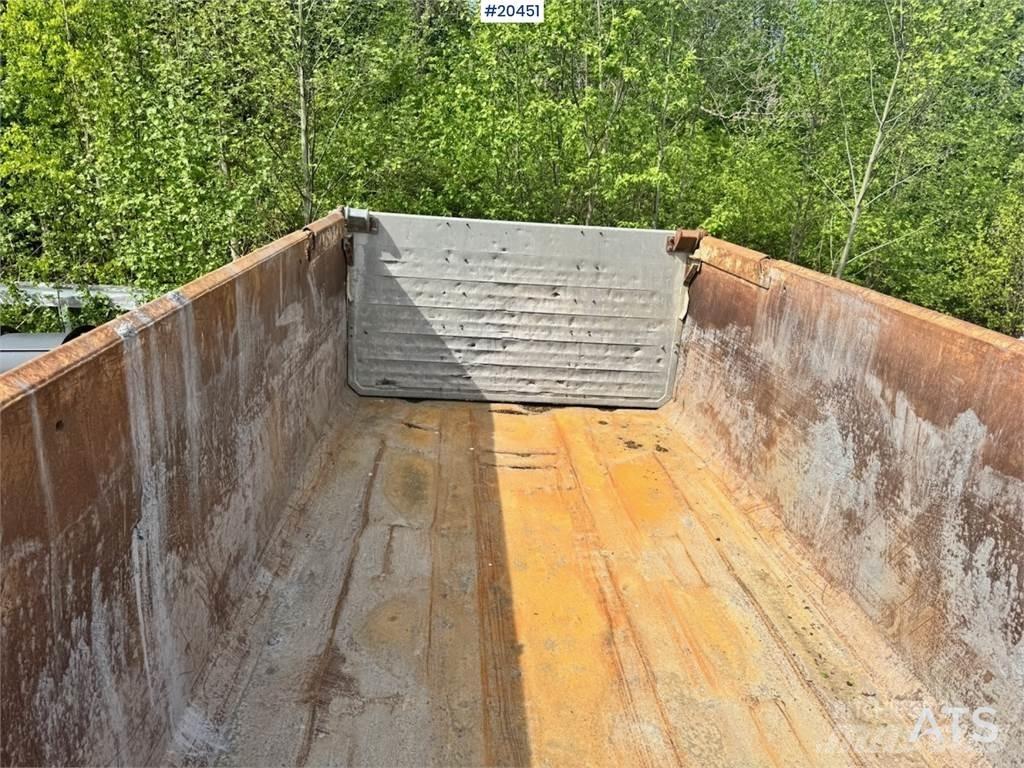 Maur Trailer. Other Trailers