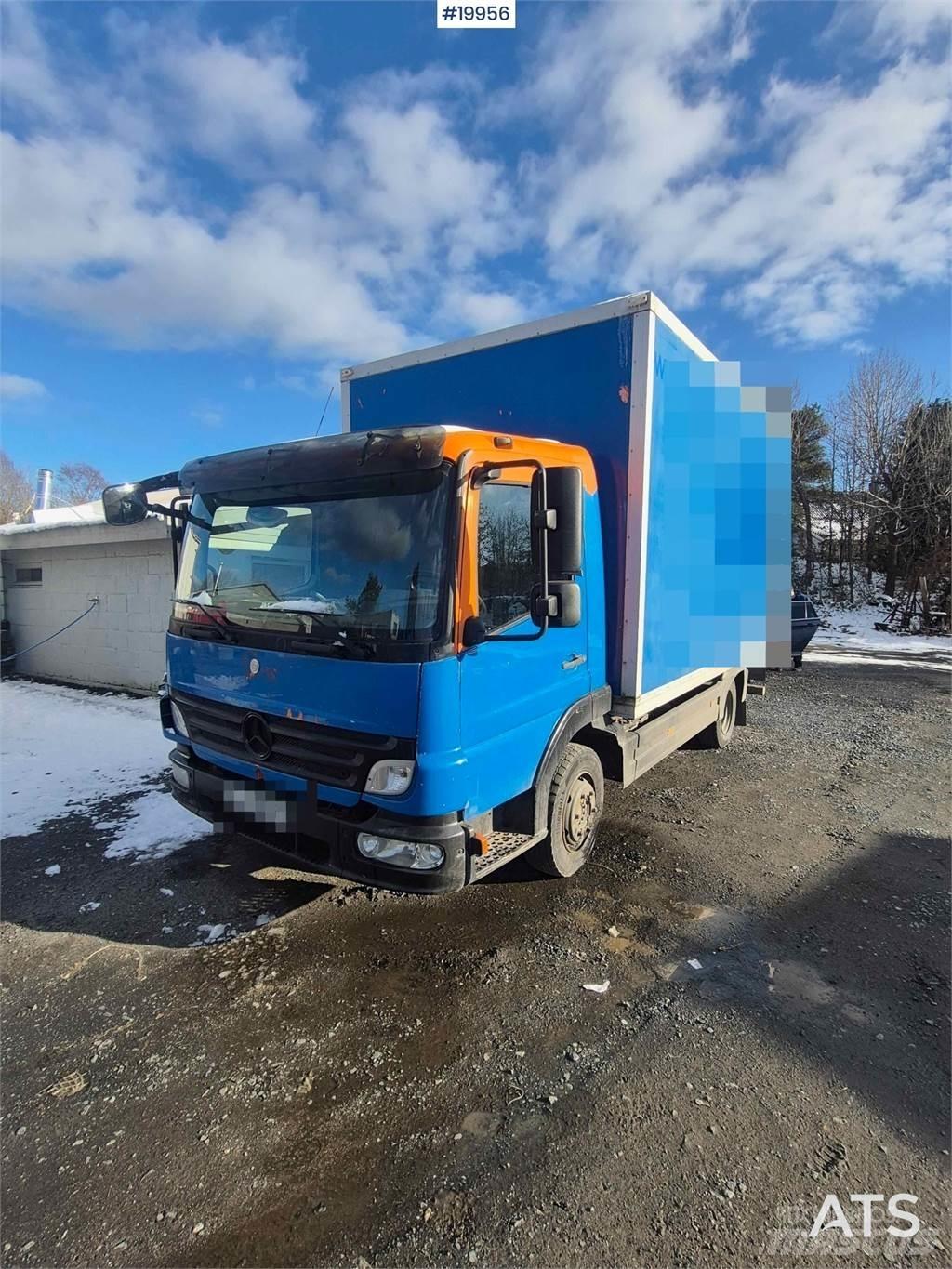 Mercedes-Benz 818 Box body trucks