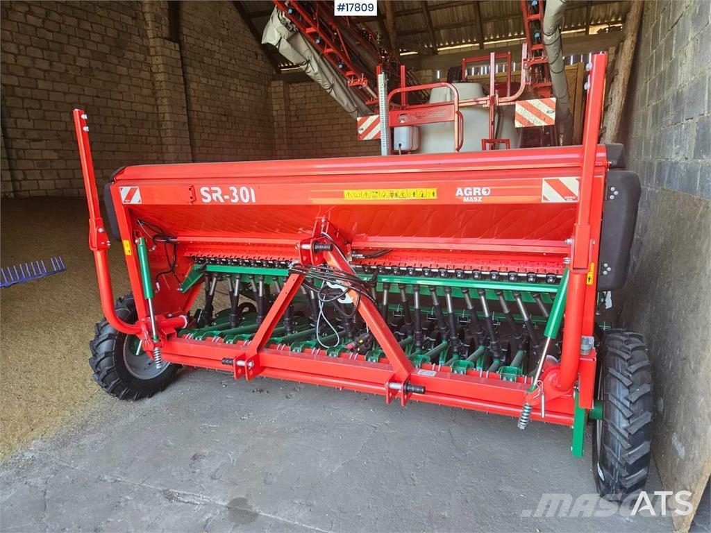 Agromasz SR 301 Farm Drills