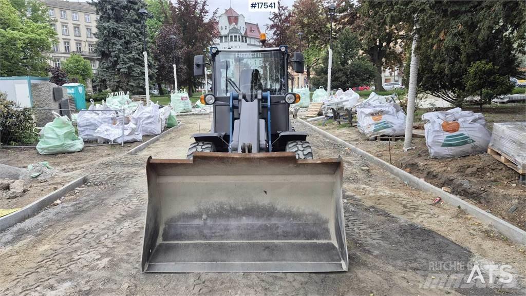 Hitachi ZW 75 Wheel Loaders