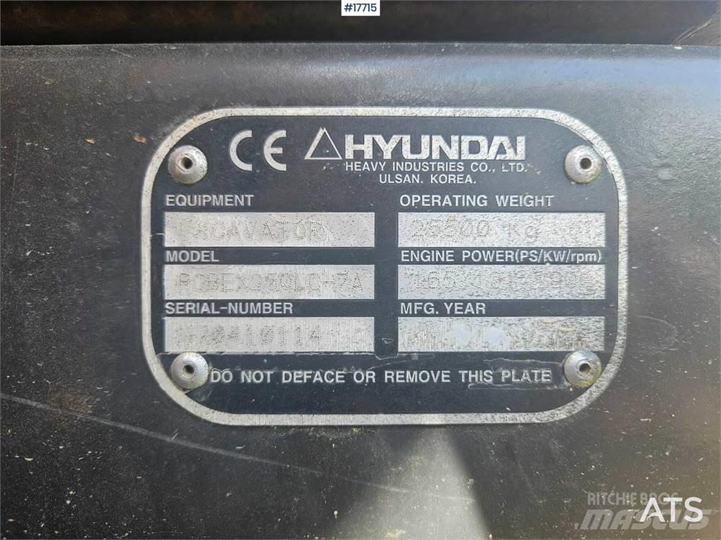 Hyundai 250 LC- 7A Crawler excavators