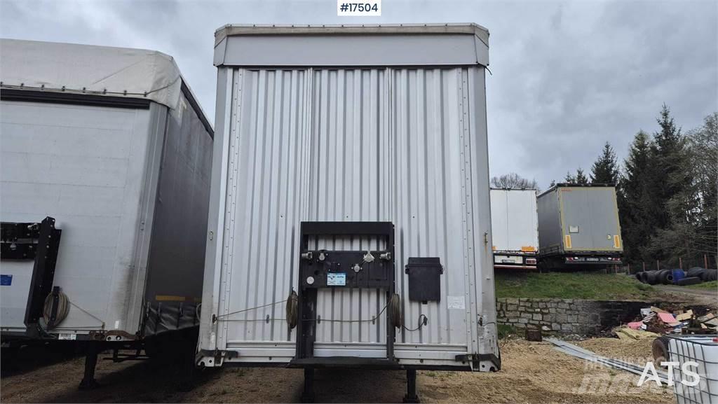 Kässbohrer ME Curtain  trailers