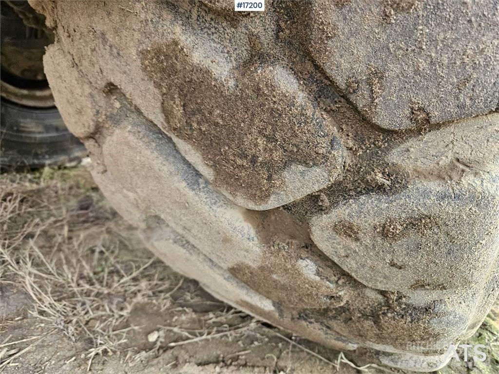 Liebherr L566 Wheel Loaders