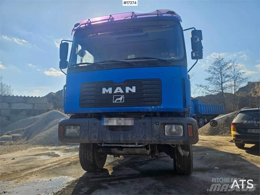 MAN 28.364 6x6 Dump Trucks