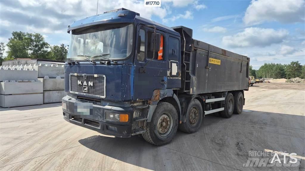 MAN F2000 Dump Trucks
