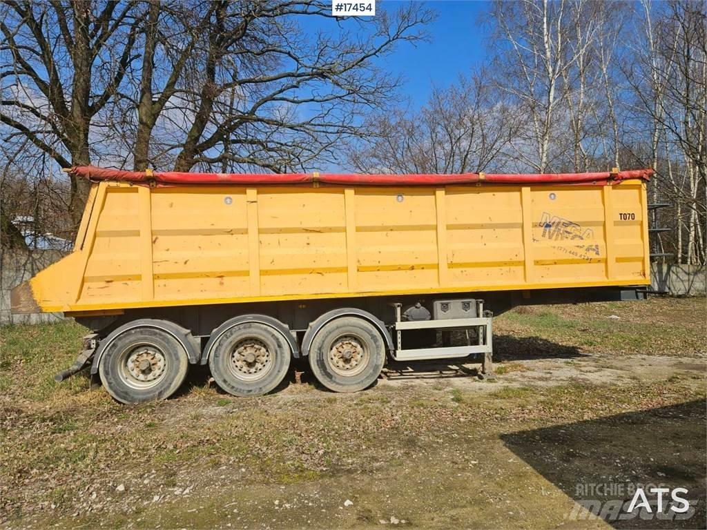 Mega MNW Grain / Hopper / Tipper Trailers