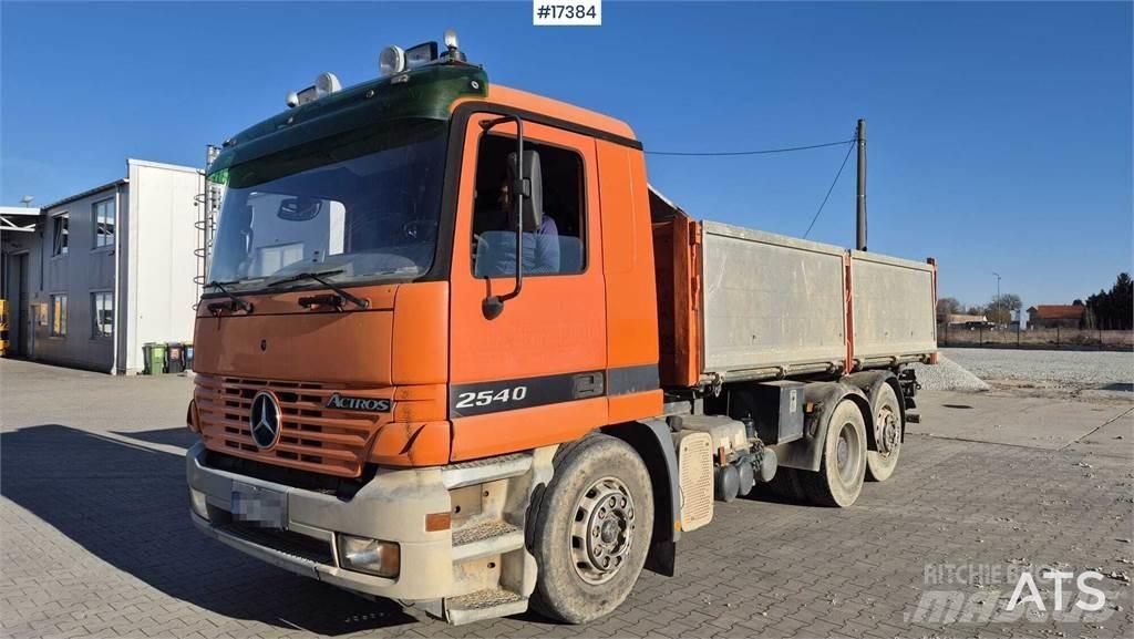 Mercedes-Benz Actros Dump Trucks