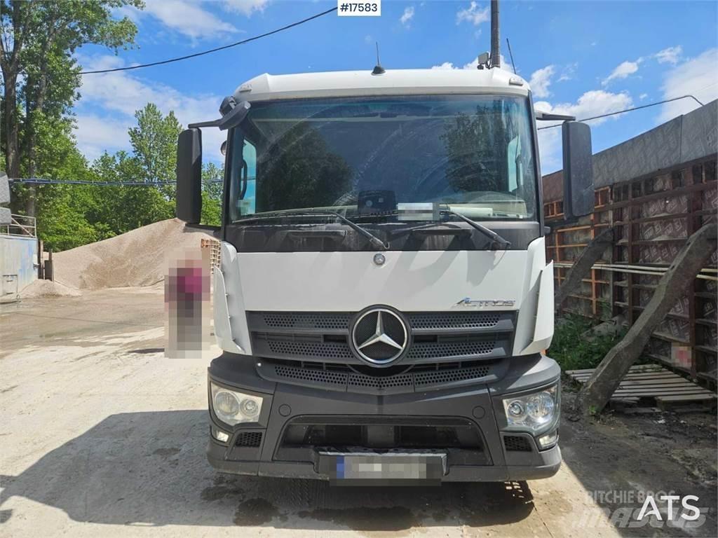 Mercedes-Benz Actros Conventional Trucks / Tractor Trucks