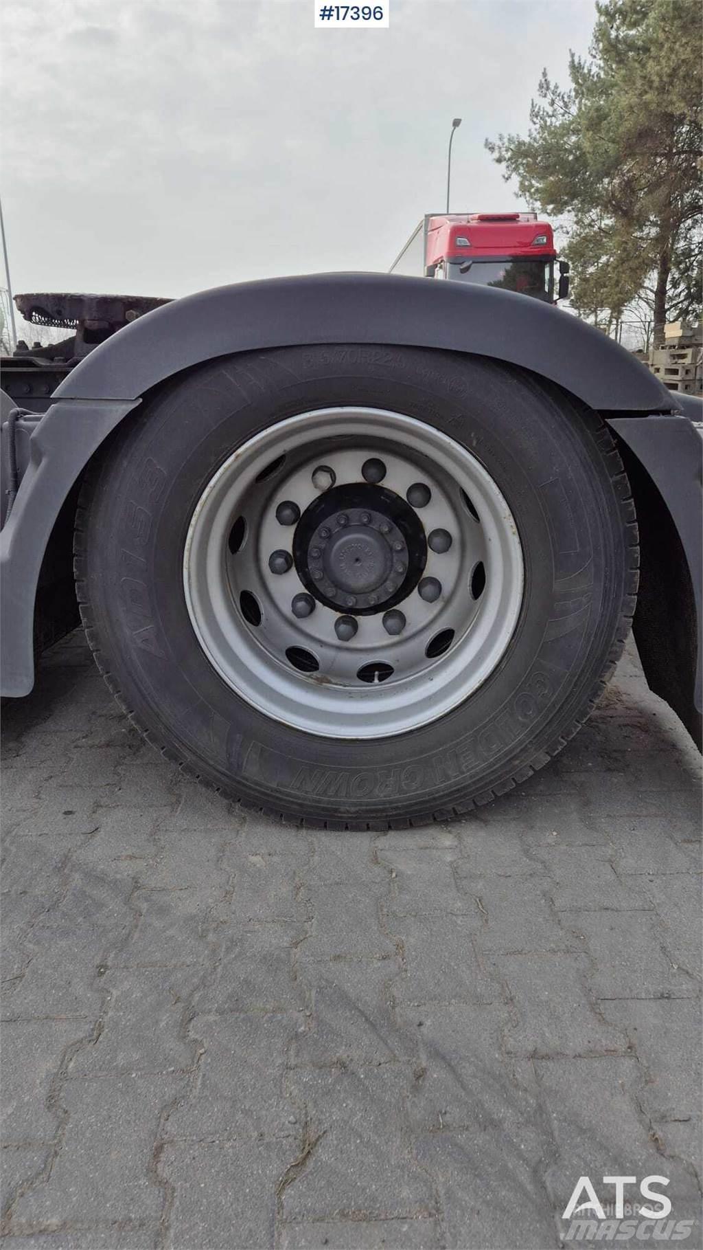 Renault Magnum Conventional Trucks / Tractor Trucks