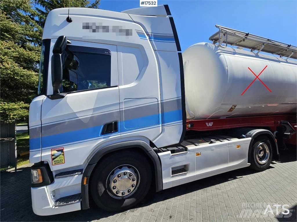 Scania R450 Conventional Trucks / Tractor Trucks