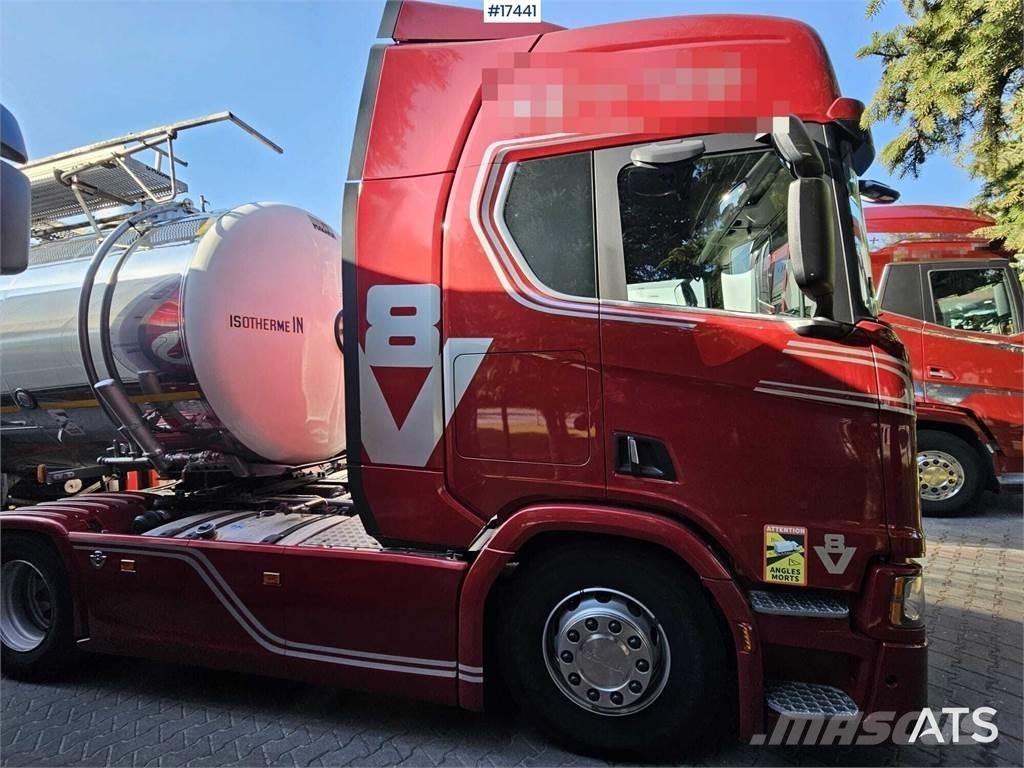 Scania R530 V8 Conventional Trucks / Tractor Trucks
