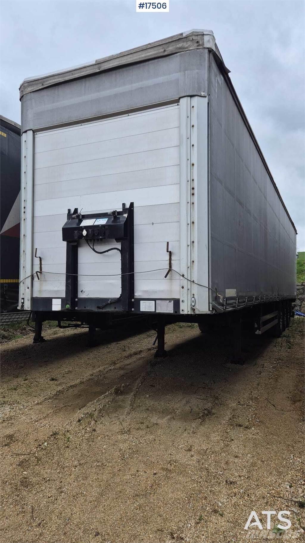  Schwarzmuller S1 Curtain  trailers