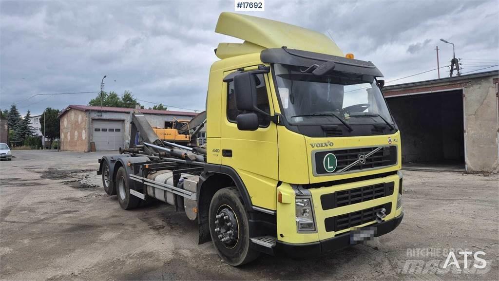 Volvo FM 440 Hook lift trucks