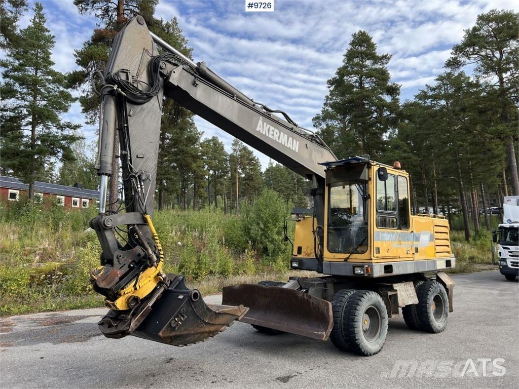 Åkerman EW200 Wheeled Excavators