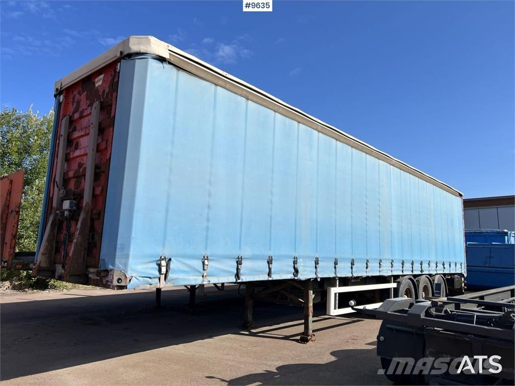 Fruehauf SS136/P3S Curtain  trailers