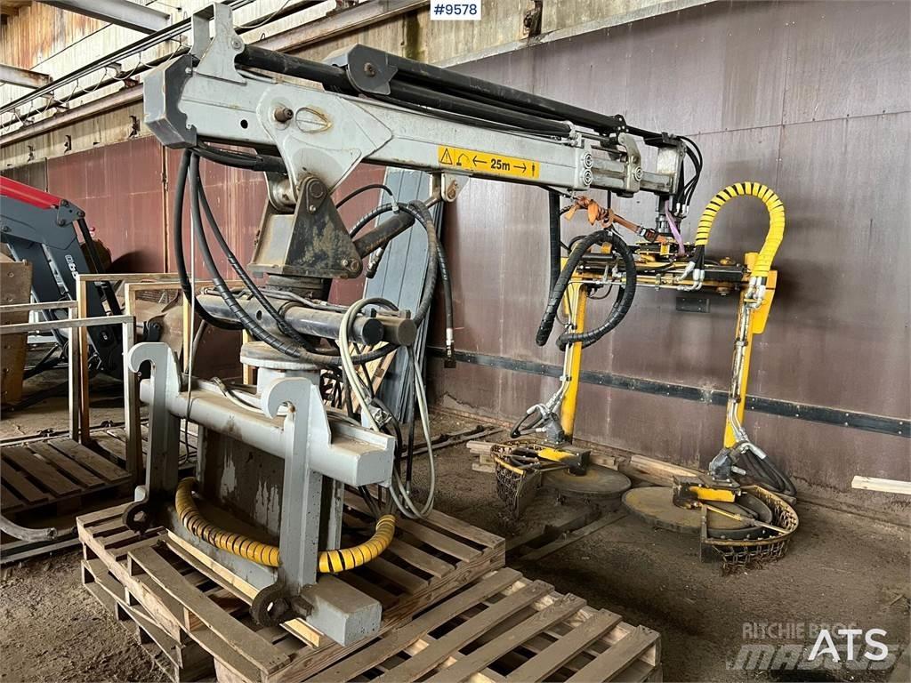  Hinnagårds T125B Asphalt Splitting Equipment