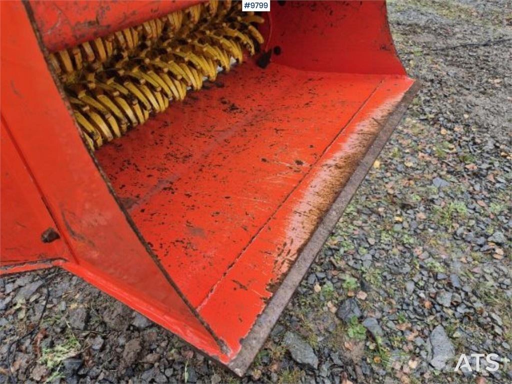  Rotastar ST 2-4 S40 Buckets