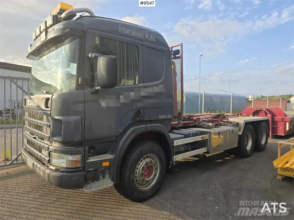 Scania P124 Hook lift trucks