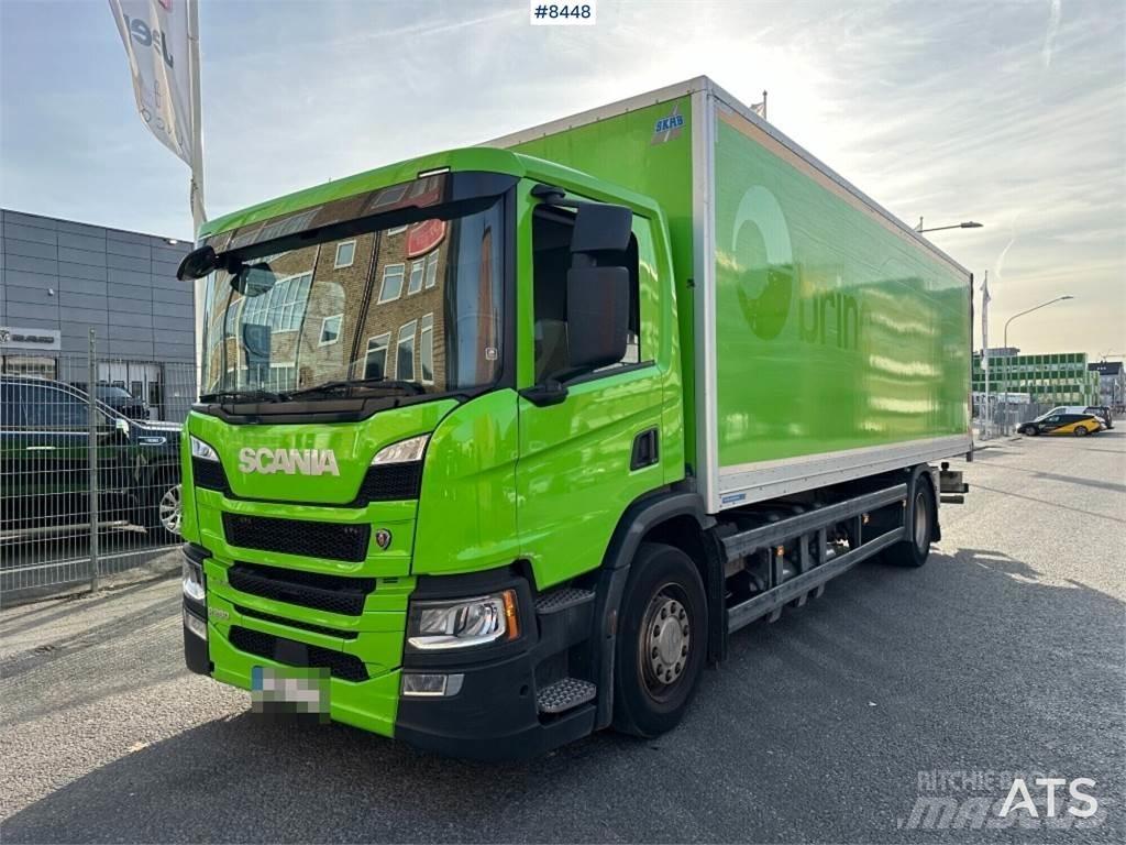 Scania P280B4X2NB Box trucks