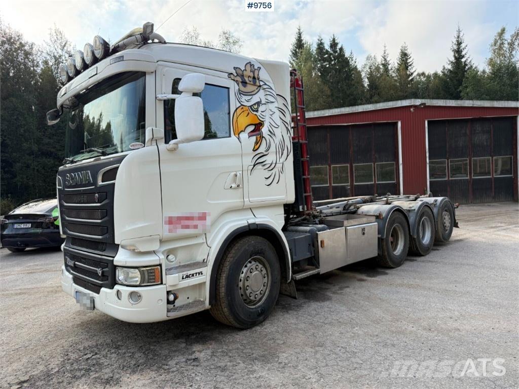 Scania R560 8X4 Hook lift trucks