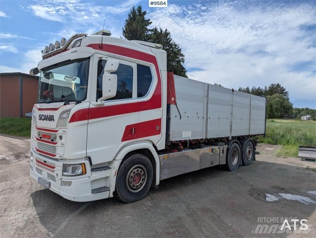Scania R580 6X2 Box trucks