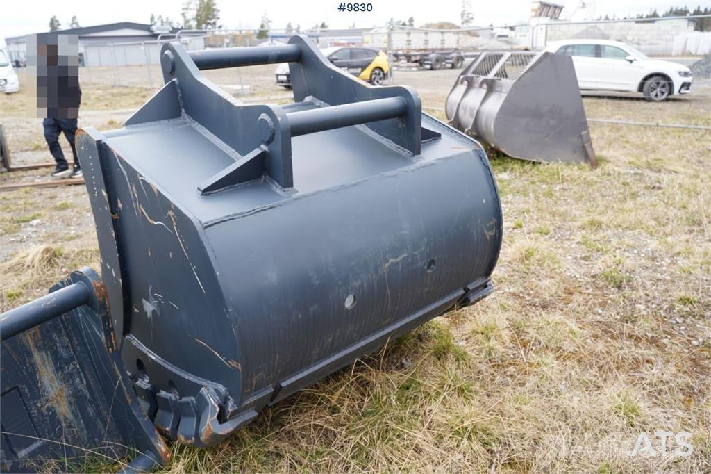  TOBA Tooth bucket S80 Buckets