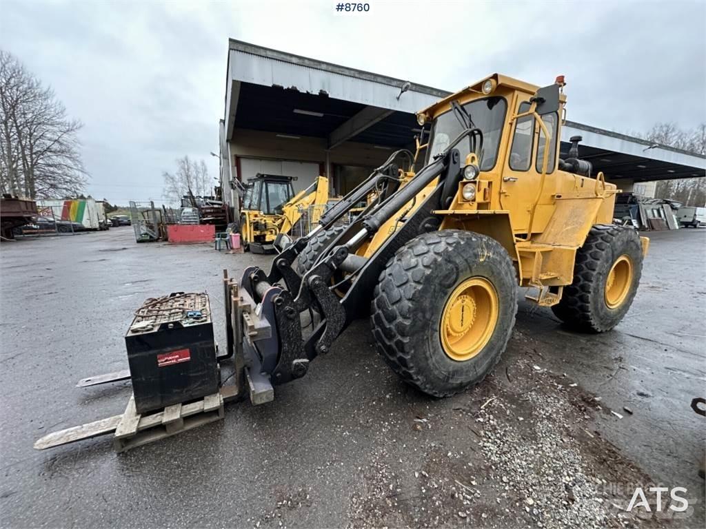 Volvo BM 4400 Wheel dozers