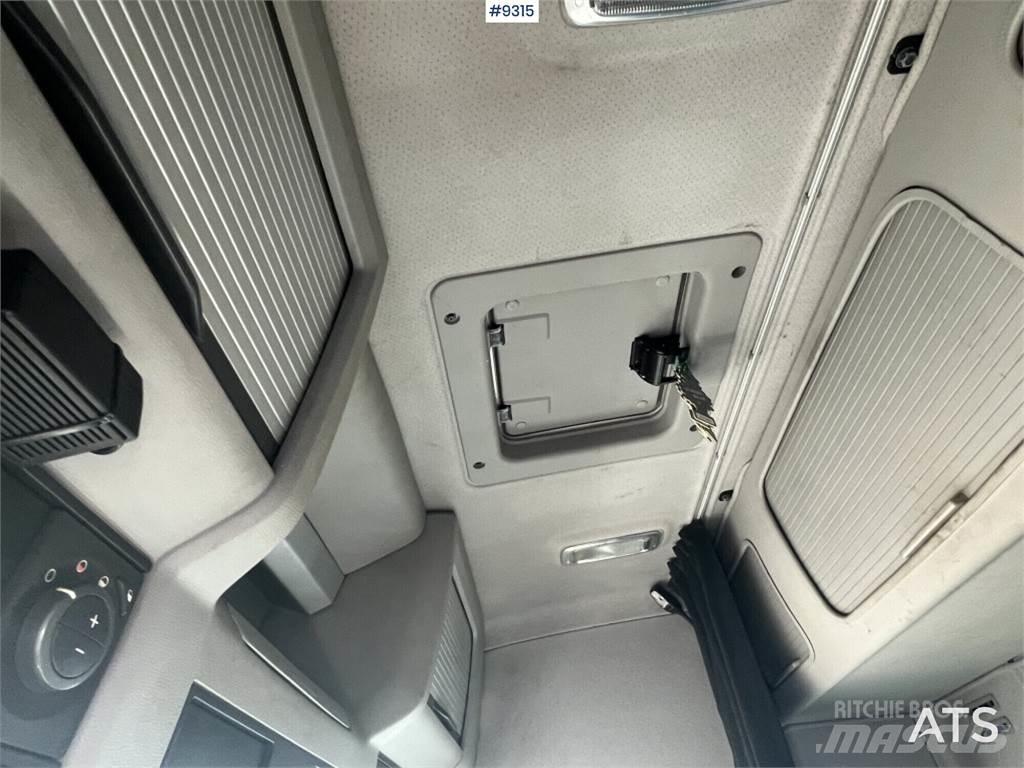 Volvo FH 460 8X4 Conventional Trucks / Tractor Trucks