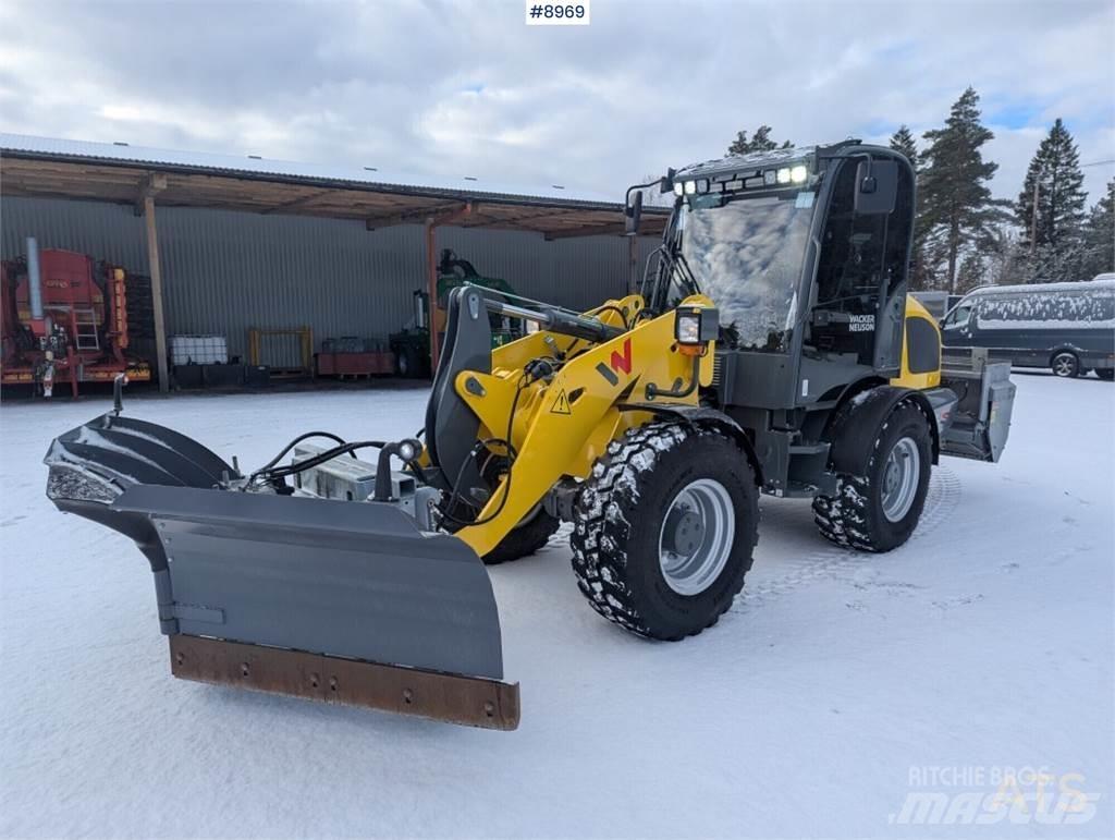 Wacker Neuson WL52 Wheel dozers