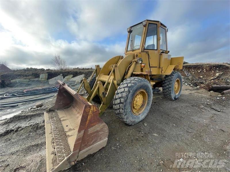 CAT 920 Wheel Loaders