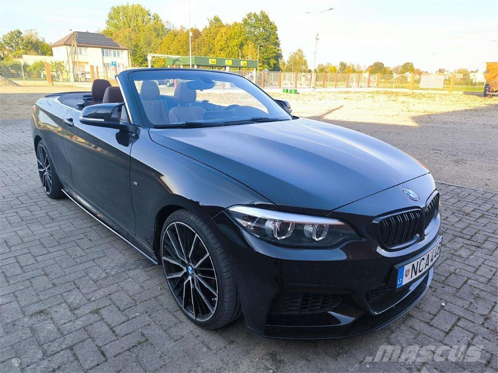 BMW  Automobiles / SUVS