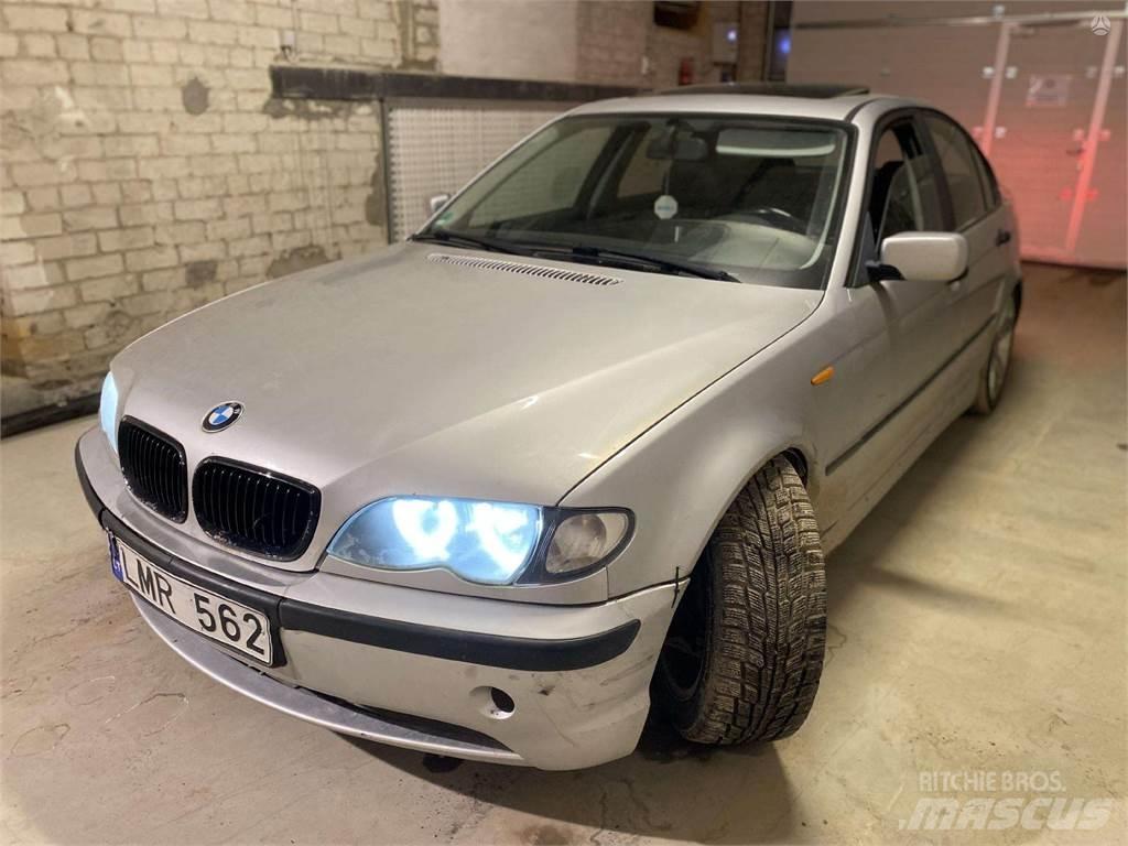 BMW  Automobiles / SUVS
