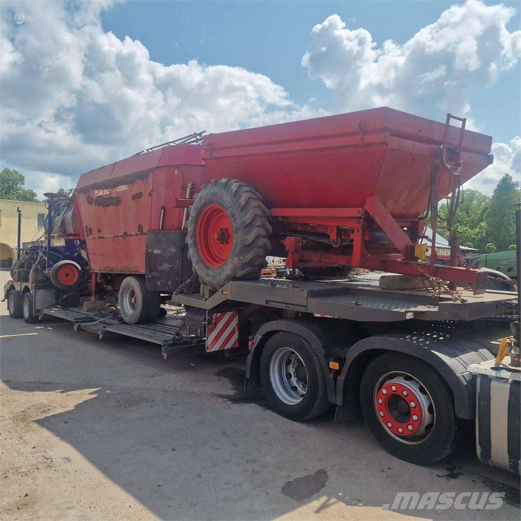 Bredal B50 Mineral spreaders