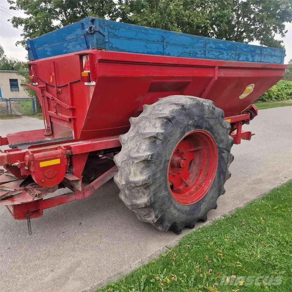 Bredal B80 Mineral spreaders