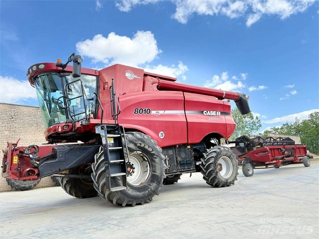 Case IH 8010 Combine Harvesters