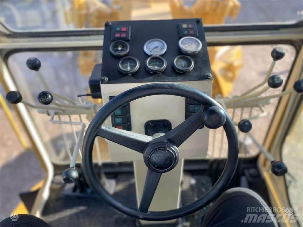 CAT 140 H Motor Graders