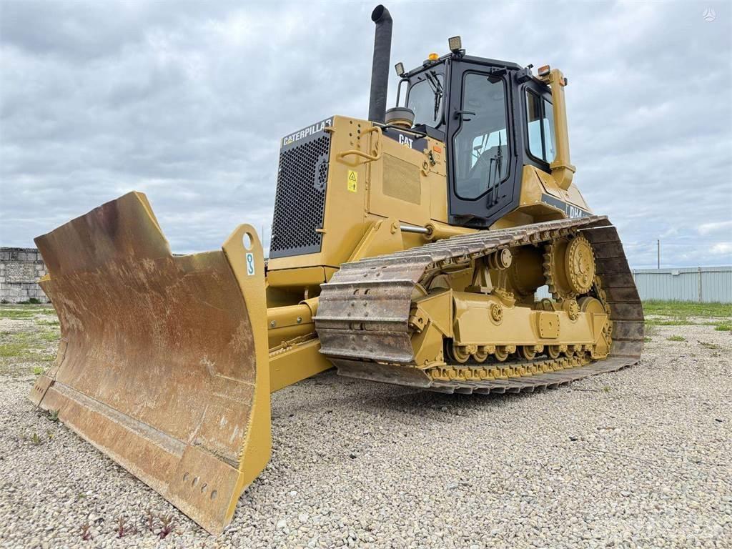 CAT D4H LGP Crawler dozers