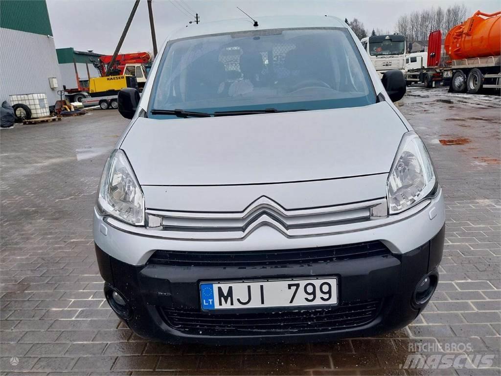 Citroën  Automobiles / SUVS