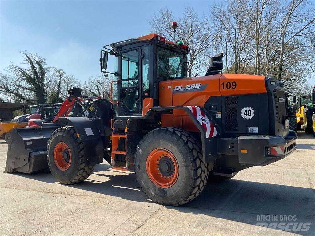Doosan DL280 Wheel Loaders