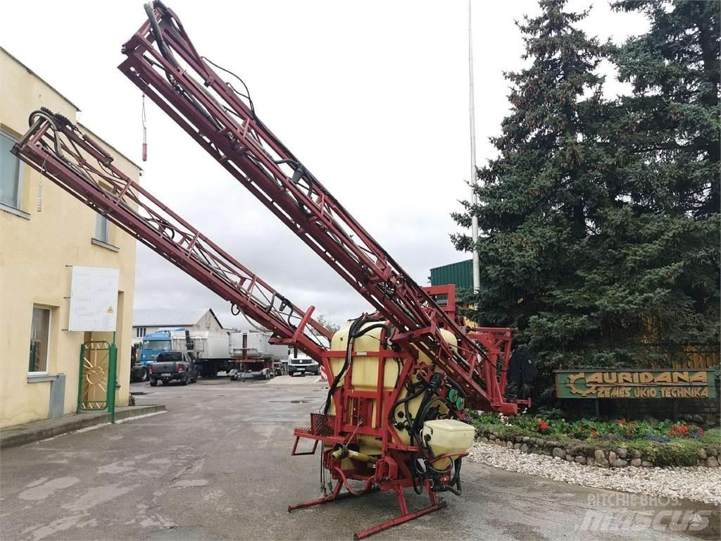 Hardi Mega Trailed sprayers